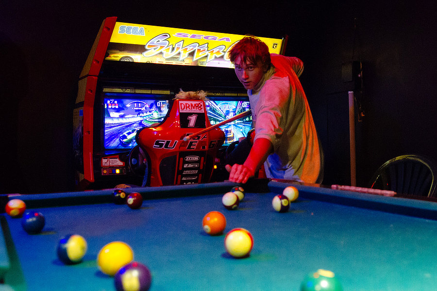 Teenager billiards